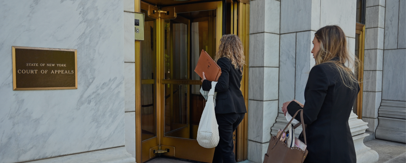 Lawyers walking into court building